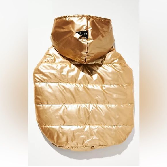 DKNY Dog Coat 🚨SOLD OUT ONLINE!🚨 - Picture 5 of 13